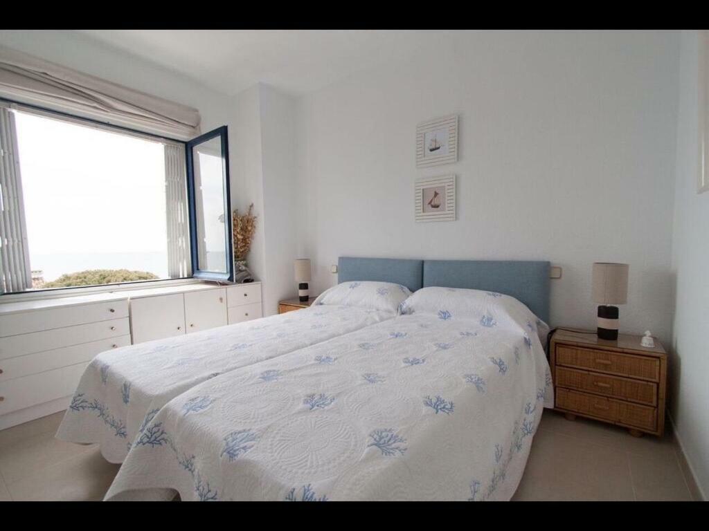 Apartment By The Beach Sitio de Calahonda Екстериор снимка