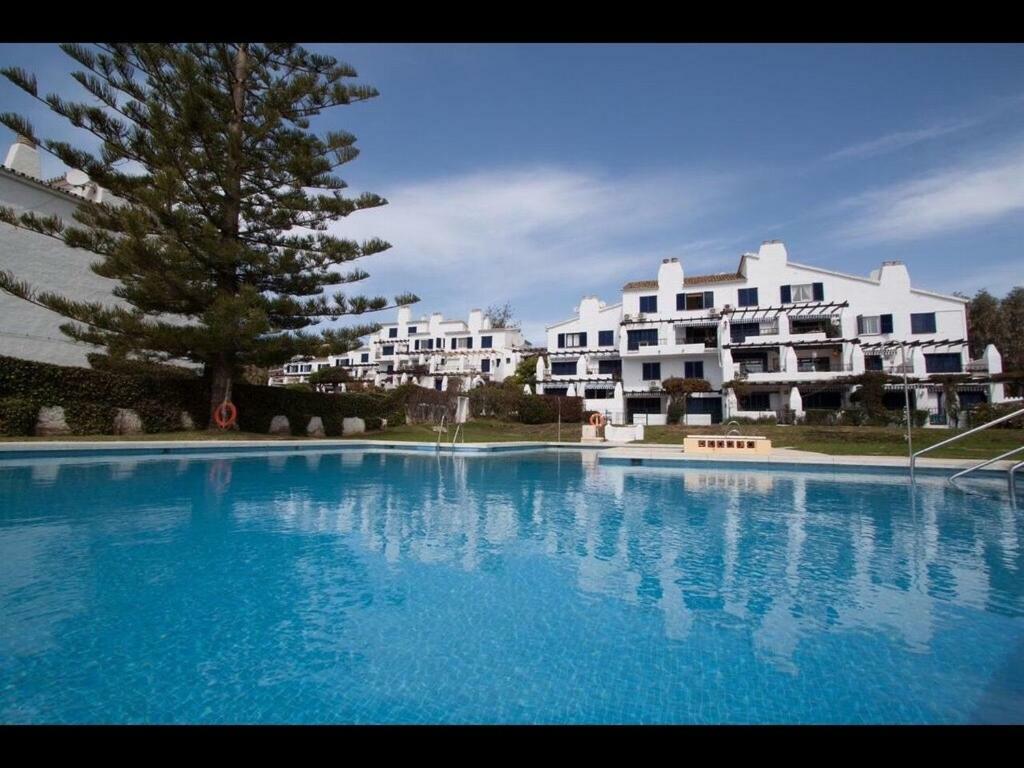 Apartment By The Beach Sitio de Calahonda Екстериор снимка
